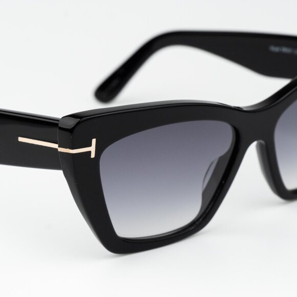 Tom Ford WYATT Women Sunglasses Black Gradient Smoke Cat Eye FT0871/S 01B BRAND - Picture 5 of 12